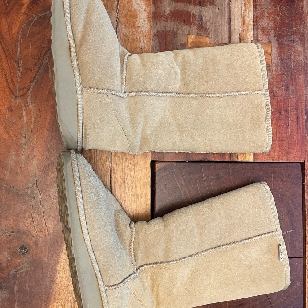 Emu Australia Tan Suede Boots